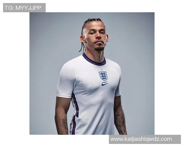 外国女足球明星的魅力与风采展现于高级头像艺术中